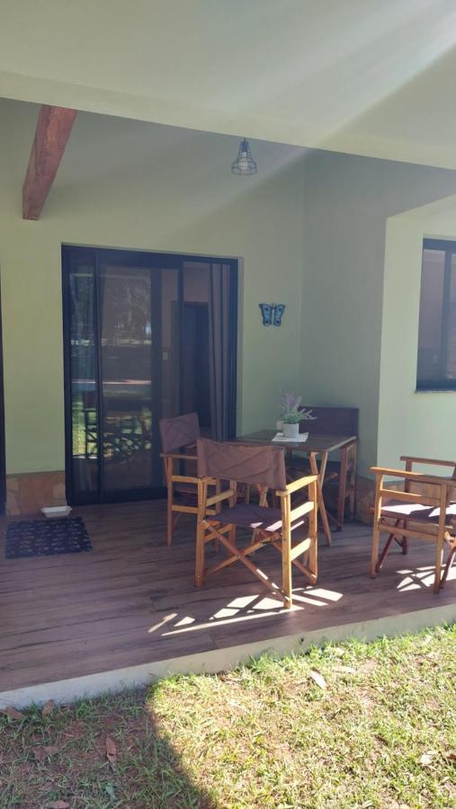 Апартаменты Casa De Huespedes Mariposa En Manantial Countryclub Hohenau Экстерьер фото