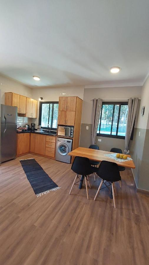 Апартаменты Casa De Huespedes Mariposa En Manantial Countryclub Hohenau Экстерьер фото